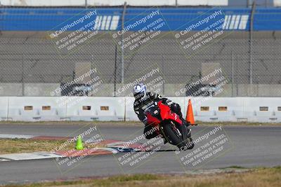 media/Nov-26-2022-Fastrack Riders (Sat) [[b001e85eef]]/Level 2/Session 3 Outside Turn 9/